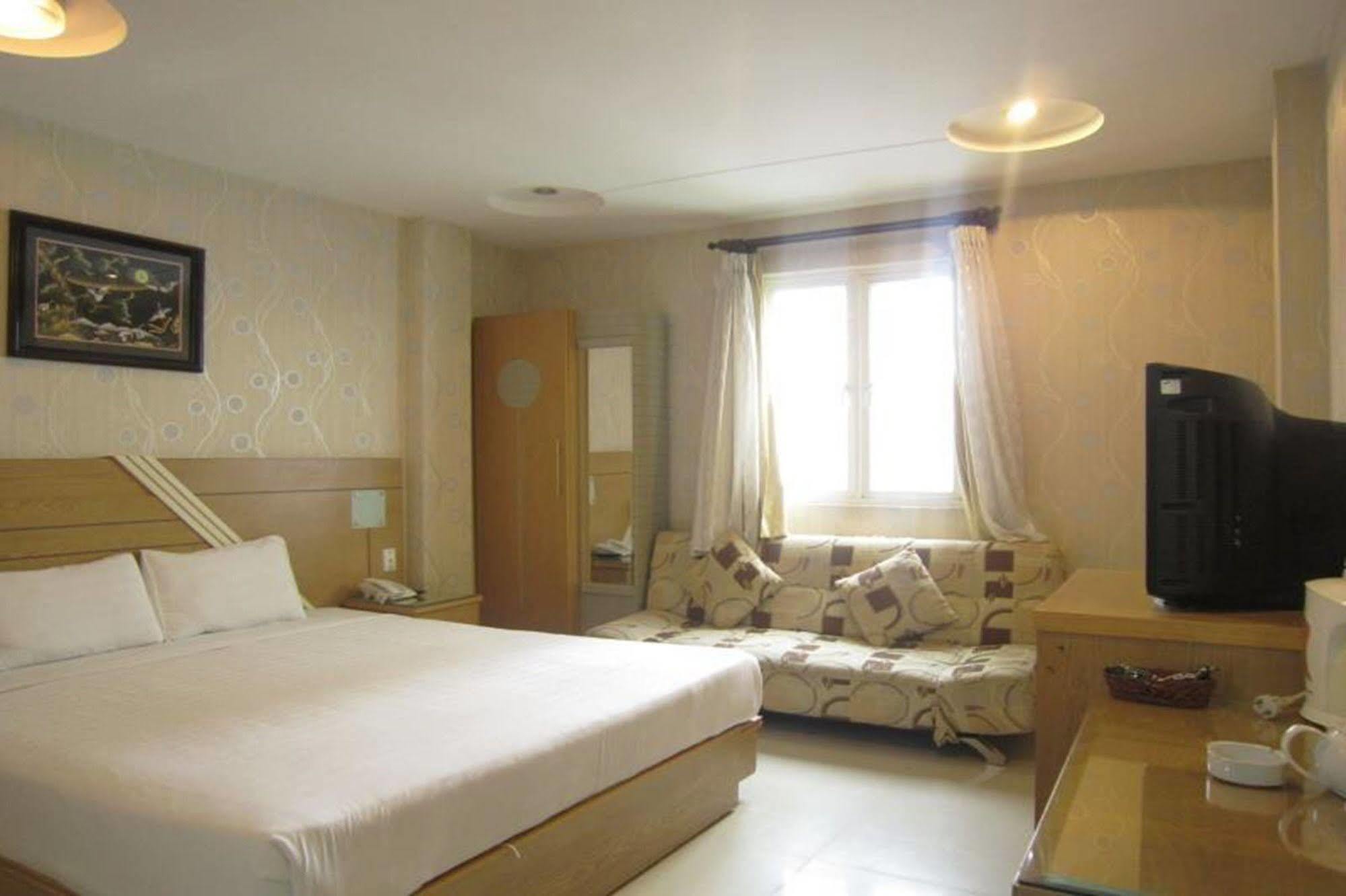 Song Anh Hotel 1 Ho Chi Minh City Bagian luar foto
