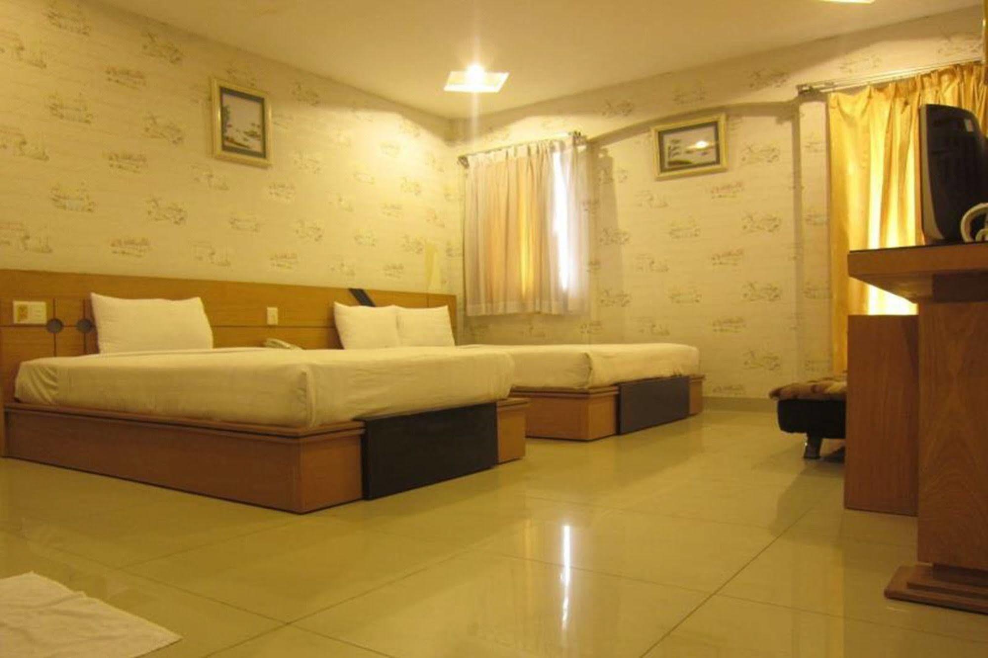 Song Anh Hotel 1 Ho Chi Minh City Bagian luar foto