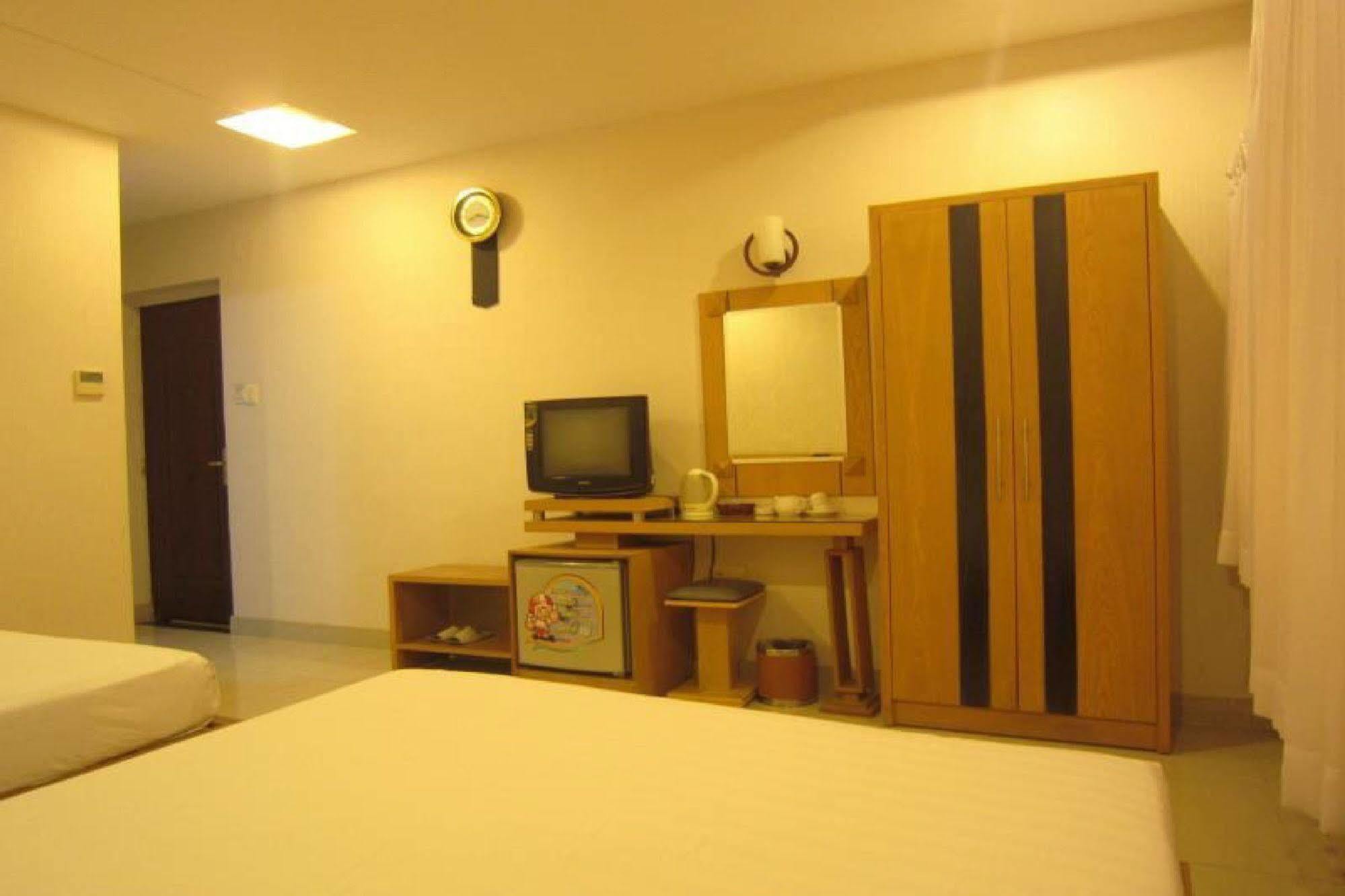 Song Anh Hotel 1 Ho Chi Minh City Bagian luar foto